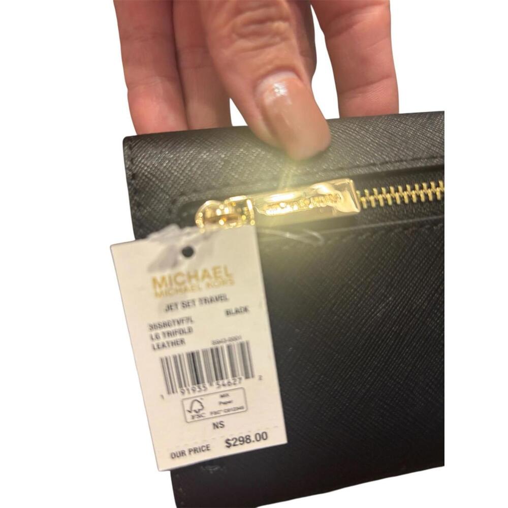 Michael Kors Jet Set Travel Large Trifold Wallet Black Saffiano Leather - Picture 4 of 4
